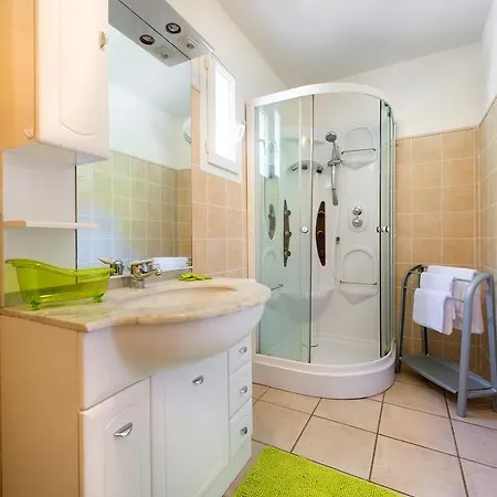 Via Mare 511s Apartment